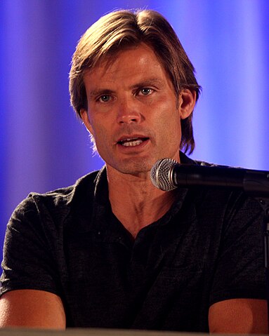 Casper Van Dien